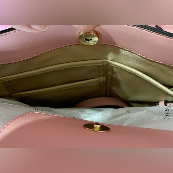GUESS Lilly Ann Purse in Pink NWT HTF - Picture 8 of 10